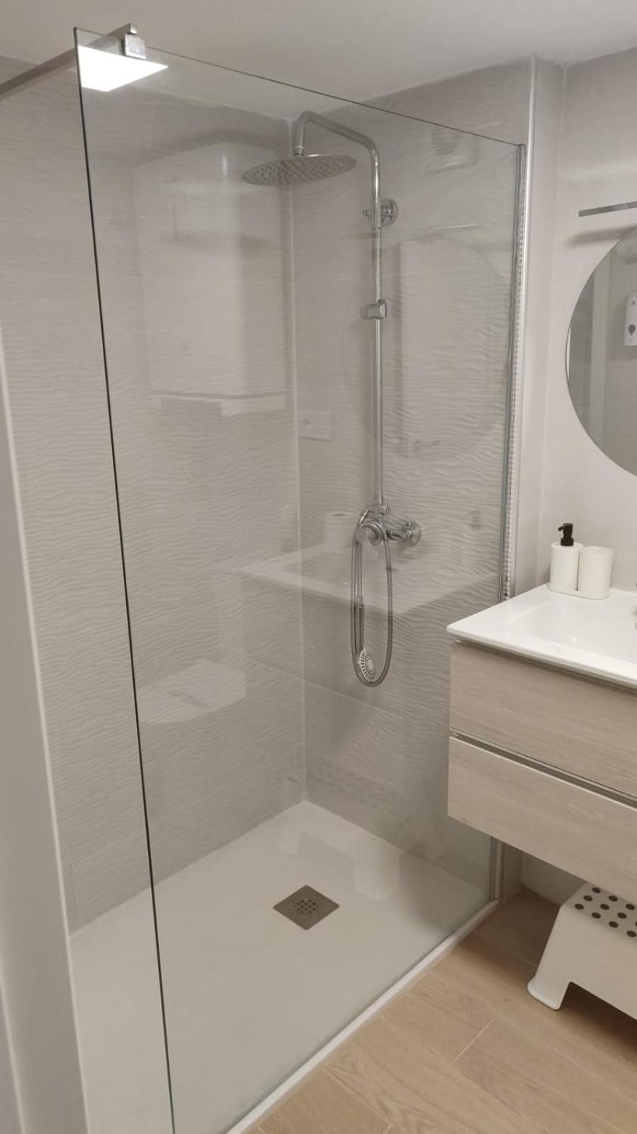 Apartment Exclusive In Benalbeach